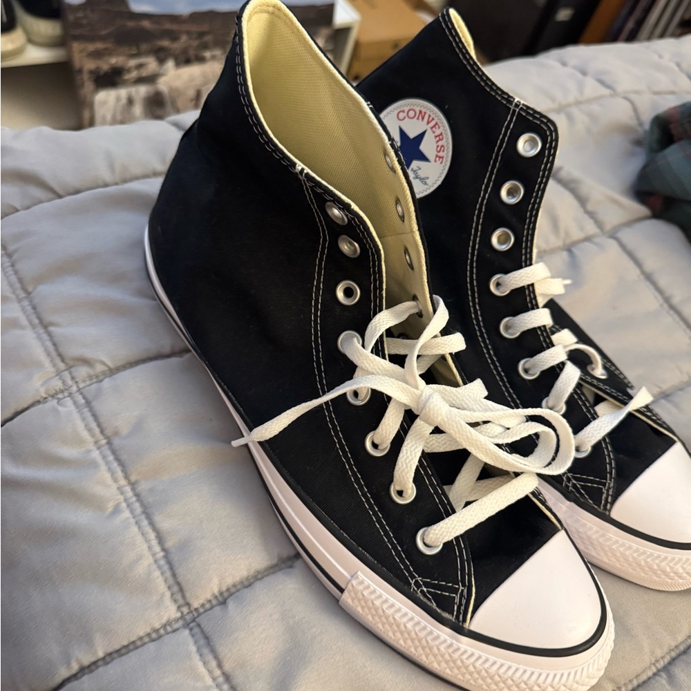 Black high top converse